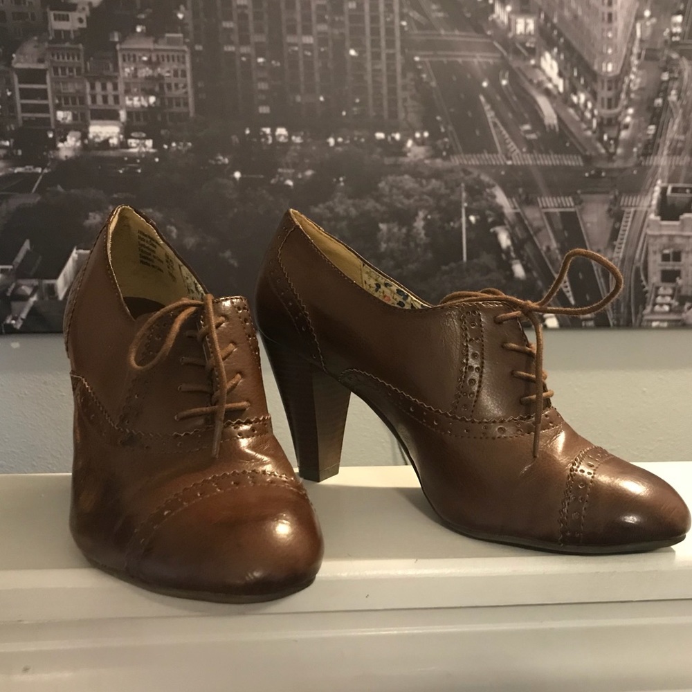 Brown leather shoes from American Eagle
